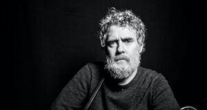 Muere Glen Hansard